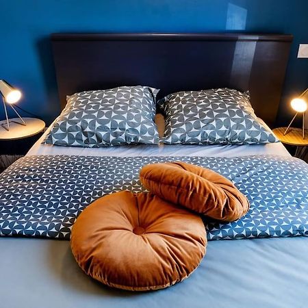 Lourde Center Apartment 3 Bed With Parking Lourdes Exteriör bild