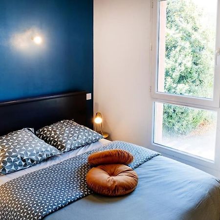 Lourde Center Apartment 3 Bed With Parking Lourdes Exteriör bild